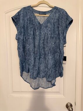 Simply Vera Vera Wang Blue Textured V-Neck Tunic